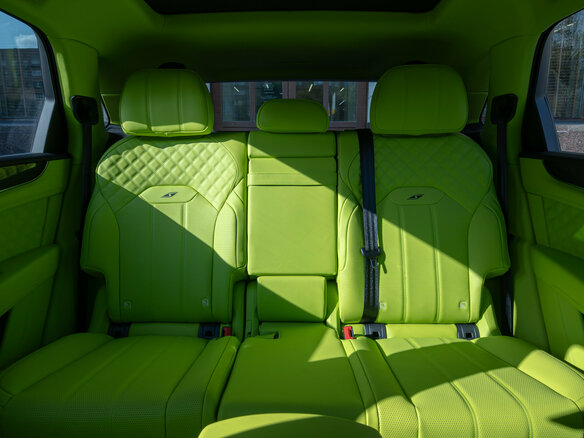 2025 Bentley Bentayga I Рестайлинг, чёрный, 43500000 рублей - вид 29