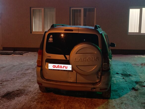 2013 Lada (ВАЗ) Largus I, серебристый, 600000 рублей - вид 5