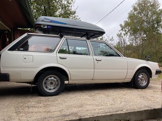 1985 Toyota Carina III (A60), белый, 1000000 рублей, вид 3
