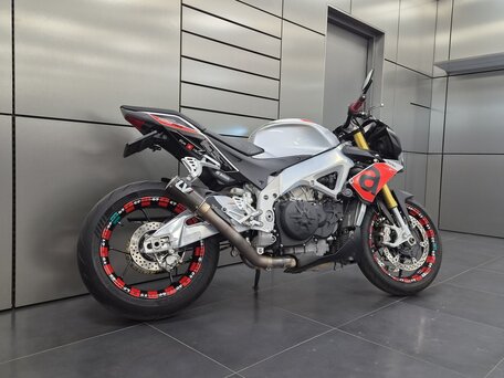 2018 Aprilia Tuono V4, серый, 950000 рублей, вид 3