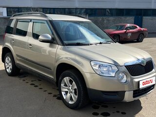 2013 Skoda Yeti I, серый, 760000 рублей, вид 4