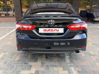 2021 Toyota Camry VIII (XV70) Рестайлинг, чёрный, 2350000 рублей, вид 3