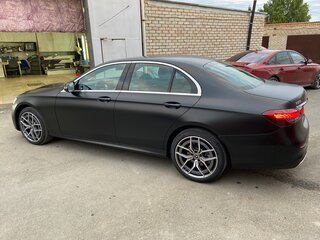 2020 Mercedes-Benz E-Класс 200 V (W213, S213, C238) Рестайлинг, чёрный, 5400000 рублей, вид 5