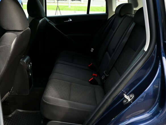 2012 Volkswagen Tiguan I Рестайлинг, синий, 799000 рублей - вид 8