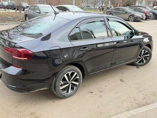 2022 Volkswagen Polo VI, чёрный, 1375000 рублей, вид 4