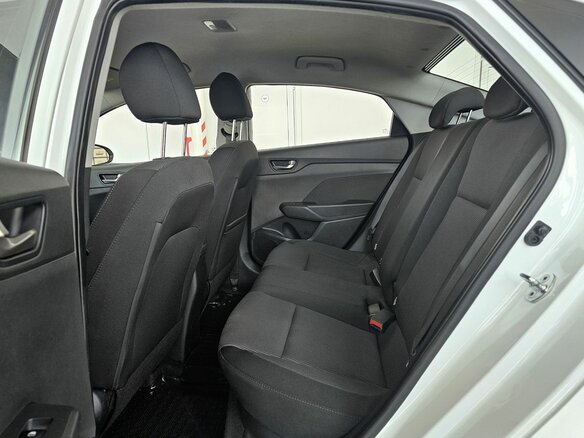2019 Hyundai Solaris II, белый, 1583000 рублей - вид 14