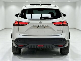 2023 Nissan Qashqai III, белый, 1850000 рублей, вид 3
