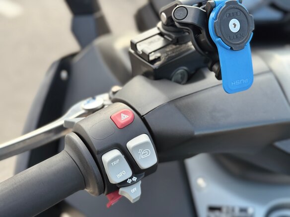 2014 BMW C 650 GT, чёрный, 750000 рублей - вид 8