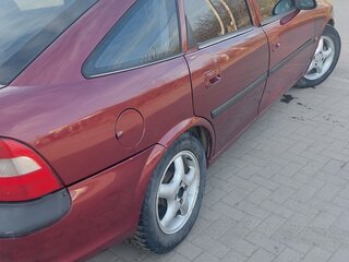1998 Opel Vectra B, красный, 215000 рублей, вид 3