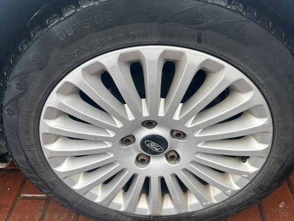 2010 Ford Focus II Рестайлинг, белый, 650000 рублей - вид 13