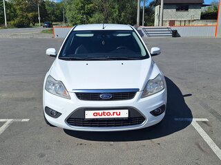 2009 Ford Focus II Рестайлинг, белый, 730000 рублей, вид 1