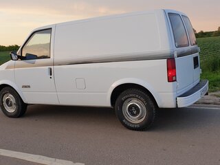1989 Chevrolet Astro I, белый, 843756 рублей, вид 4