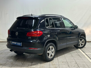 2011 Volkswagen Tiguan I Рестайлинг, чёрный, 830000 рублей, вид 3