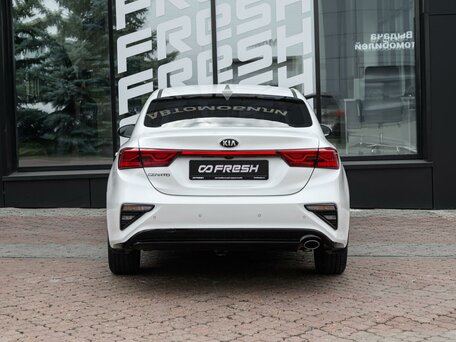 2021 Kia Cerato IV, белый, 2079000 рублей, вид 4