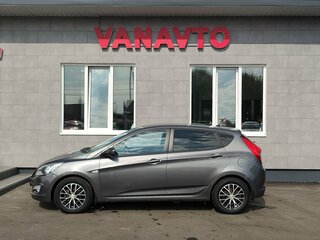 2015 Hyundai Solaris I Рестайлинг, серый, 870000 рублей, вид 2