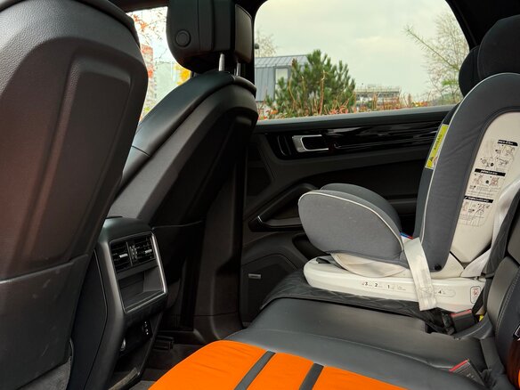 2020 Porsche Cayenne III, оранжевый, 5990000 рублей - вид 16
