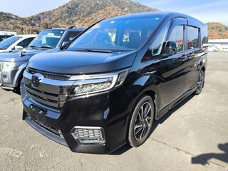 2017 Honda Stepwgn Spada V Рестайлинг, чёрный, 2100000 рублей, вид 4