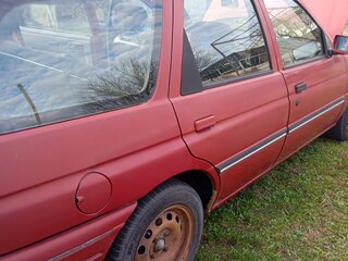 1994 Ford Escort V Рестайлинг 1, красный, 90000 рублей, вид 4