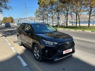 2020 Toyota RAV4 V (XA50), чёрный, 2750000 рублей, вид 1
