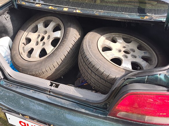 1999 Mazda 626 V (GF), зелёный, 440000 рублей - вид 18