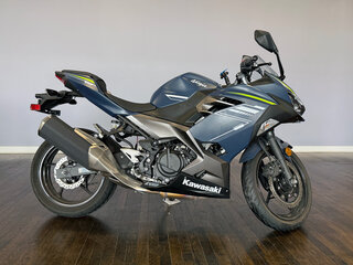 Kawasaki Ninja 400