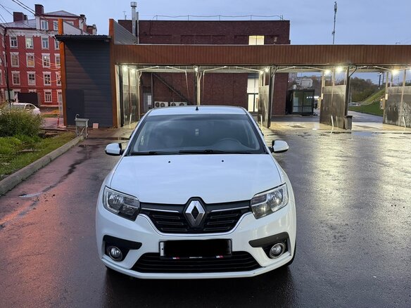 2020 Renault Logan II Рестайлинг, белый, 750000 рублей - вид 2
