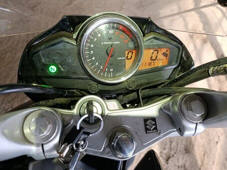 2014 Suzuki GSR 250, чёрный, 335000 рублей, вид 4