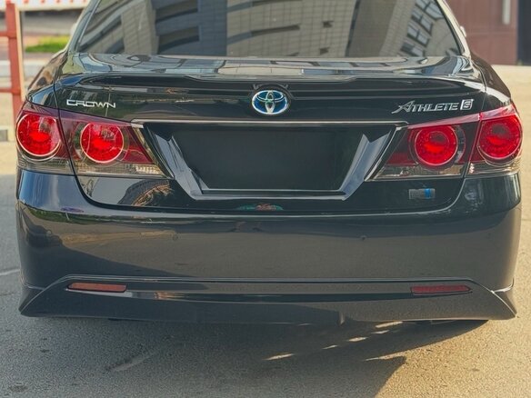 2017 Toyota Crown XIV (S210) Рестайлинг, чёрный, 3700000 рублей - вид 11