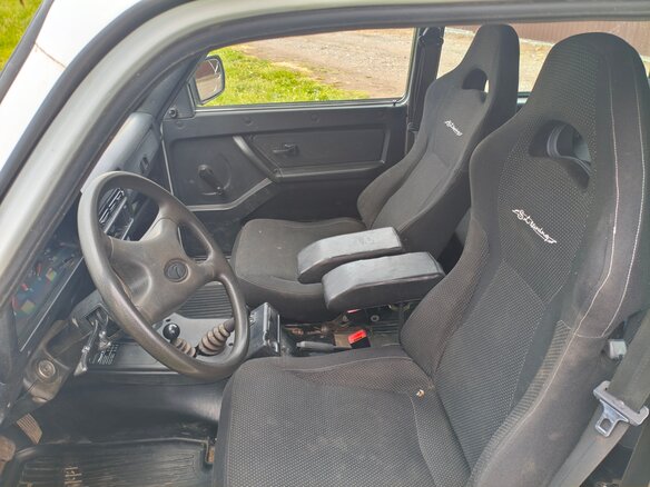 2014 Lada (ВАЗ) 2121 (4x4) I Рестайлинг, белый, 490000 рублей - вид 5