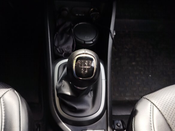 2014 Kia Rio 5-speed III, синий, 970000 рублей - вид 13