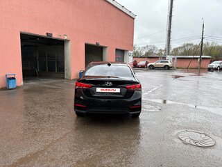 2018 Hyundai Solaris II, чёрный, 1350000 рублей, вид 3