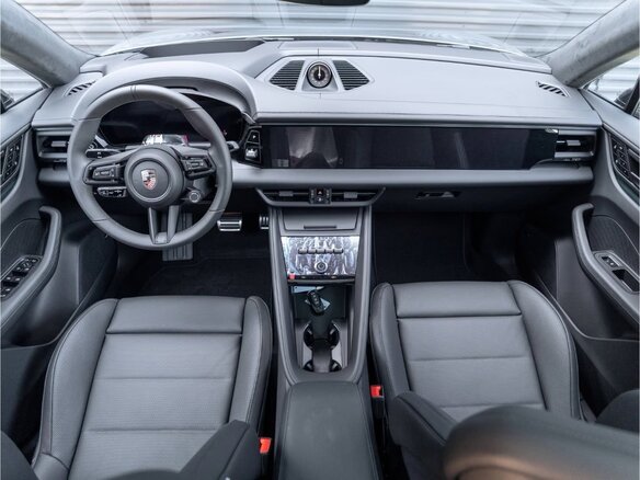 2026 Porsche Macan Turbo II, серебристый, 19550032 рублей - вид 12