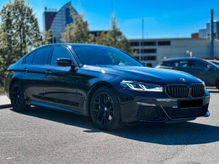 2023 BMW 5 серии 530i xDrive VII (G30/G31/G38) Рестайлинг, чёрный, 4500000 рублей, вид 2