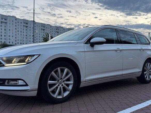 2018 Volkswagen Passat B8, белый, 1990000 рублей