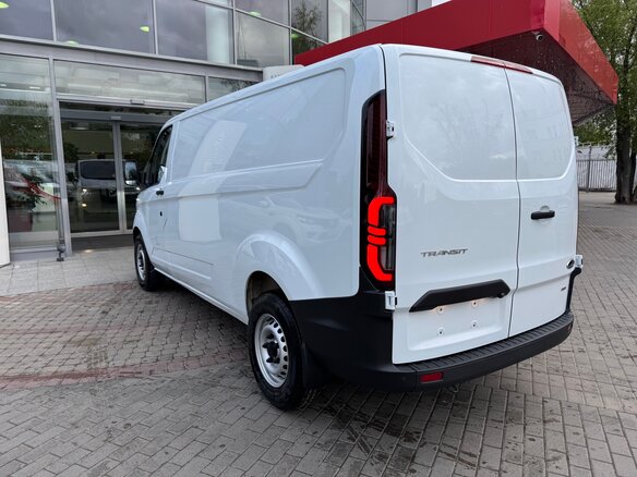 2026 Ford Transit Custom, белый, 5350000 рублей - вид 5