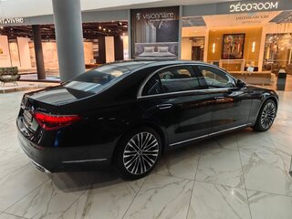 2022 Mercedes-Benz S-Класс 580 Long 4MATIC VII (W223), чёрный, 17950000 рублей, вид 3