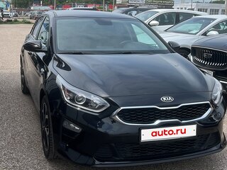 2018 Kia Ceed III, чёрный, 1500000 рублей, вид 4