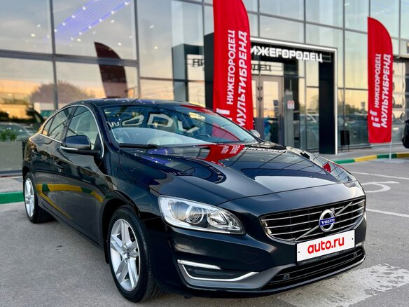 2014 Volvo S60 II Рестайлинг, чёрный, 1549000 рублей - вид 3