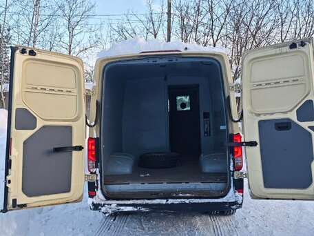 2019 Volkswagen Crafter, бежевый, 2999000 рублей, вид 4