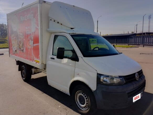 2012 Volkswagen Transporter, белый, 950000 рублей
