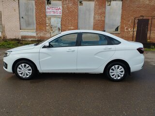 2024 Lada (ВАЗ) Vesta I Рестайлинг (NG), белый, 1320000 рублей, вид 4