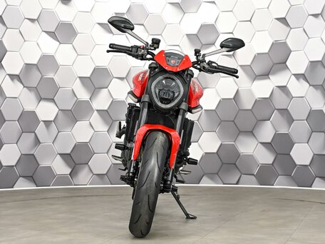 2023 Ducati Monster 937, красный, 877000 рублей, вид 5