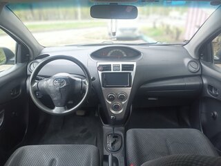 2006 Toyota Yaris II, синий, 450000 рублей, вид 5