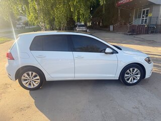 2020 Volkswagen Golf VII Рестайлинг, белый, 1590000 рублей, вид 4