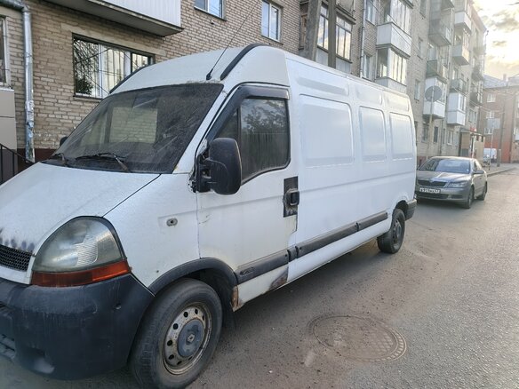 2003 Renault Master, белый, 250000 рублей