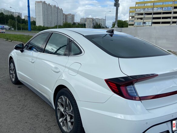 2021 Hyundai Sonata VIII (DN8), белый, 1850000 рублей - вид 5