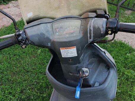 2005 Suzuki Address V50, серебристый, 60000 рублей, вид 5