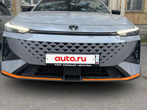 2024 Changan UNI-V I, серый, 2750000 рублей - вид 3