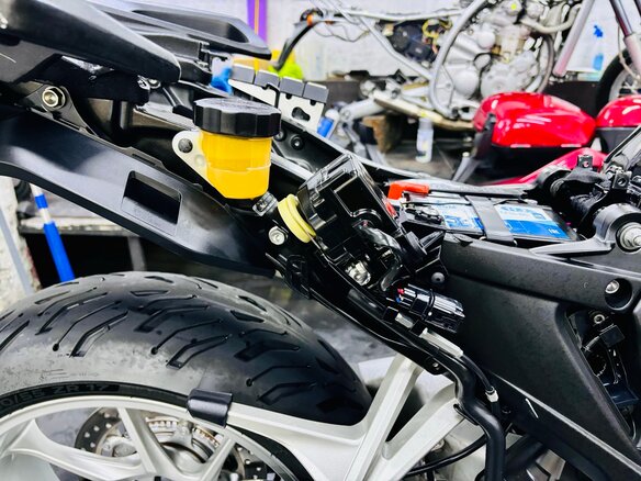 2011 Honda VFR 1200, красный, 800000 рублей - вид 12
