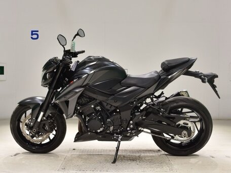 2022 Suzuki GSX-S 750, чёрный, 754000 рублей, вид 1
